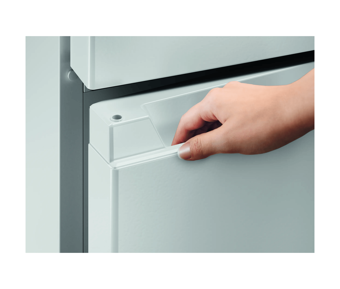 Electrolux LNB175EW Køle-fryseskab billede 2