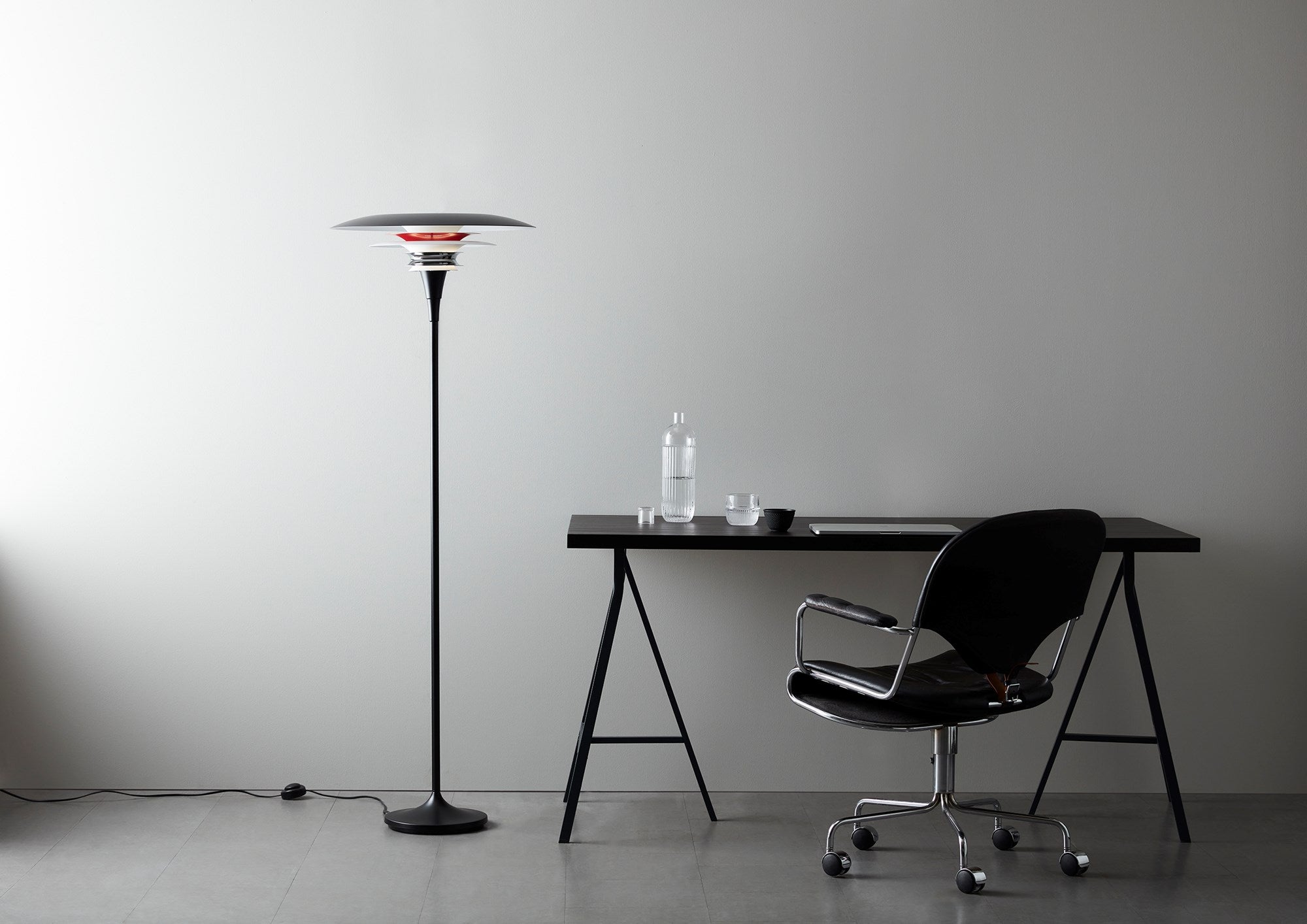 Diablo Gulvlampe Ø50 Mat sort, blank rød E27 billede 3