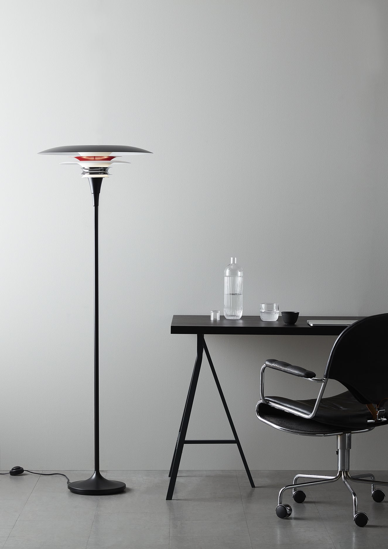 Diablo Gulvlampe Ø50 Mat sort, blank rød E27 billede 2