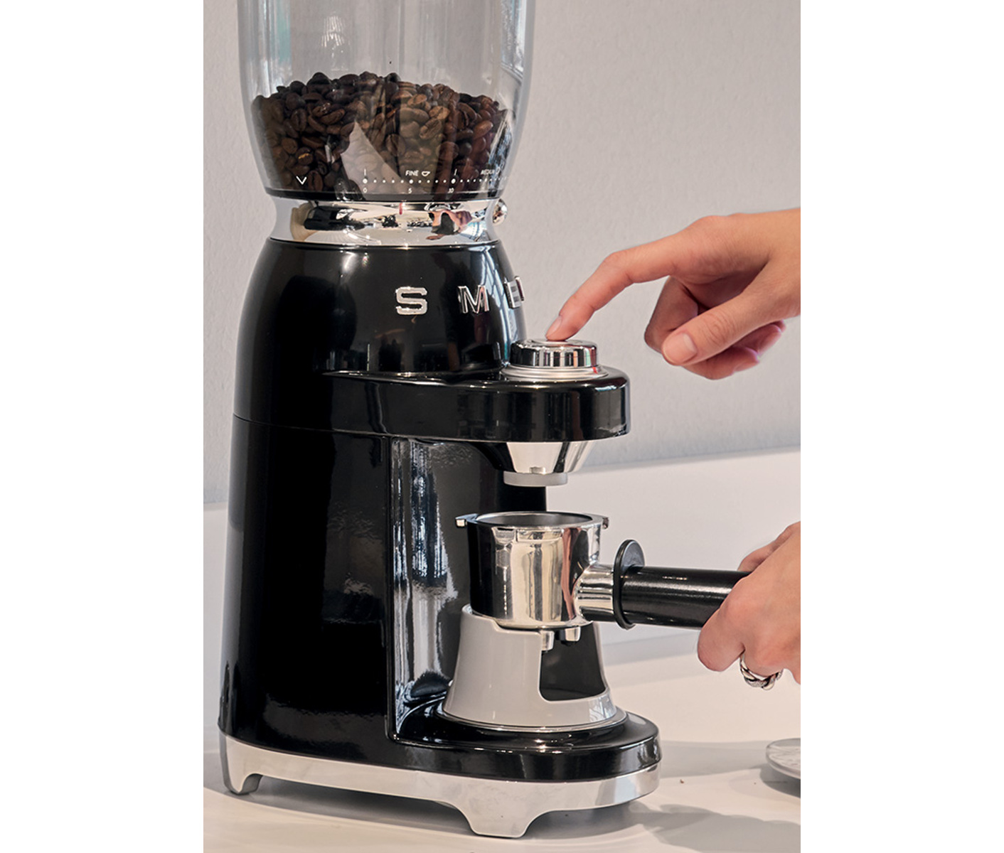 Smeg CGF11BLEU Kaffekværn billede 4