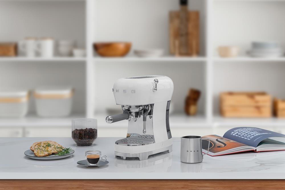Smeg ECF02WHEU Espressomaskine billede 6