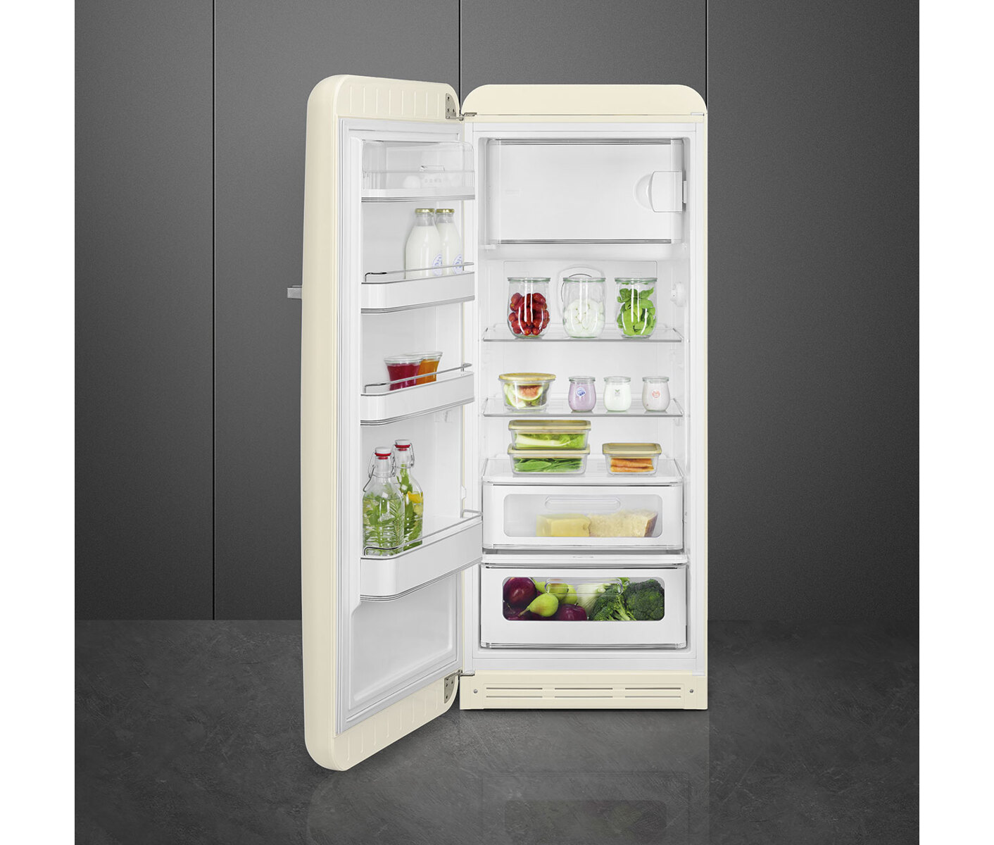 Smeg FAB28LCR6 Creme Retro
