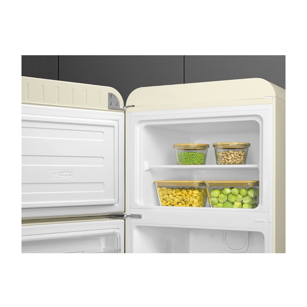 Smeg 50's Style FAB30LCR6 kombiskap billede 4