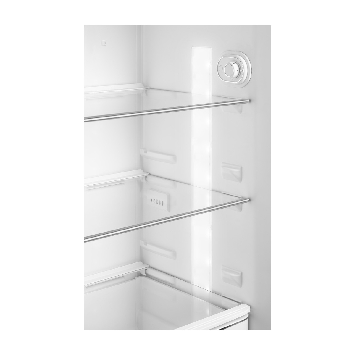 Smeg 50's Style FAB30LSV6 kombiskap billede 7