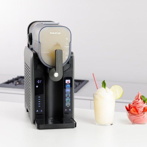 Taurus ICE FLOW 2600, Isdessertmaskine, Sort, Plast, 2,6 L, Frappé, Milkshake, Slush, Frozen juice, Frozen cocktail, 200 W billede 2