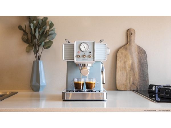 Cecotec Power Espresso 20 Tradizionale, Espressomaskine, 1,5 L, 1350 W, Rustfrit stål