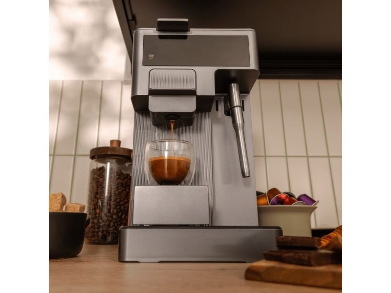 Cecotec FreeStyle Latte T, Espressomaskine, 1,6 L, Kaffekapsel, Malet kaffe, 1350 W, Grå