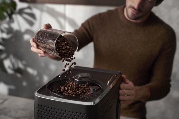 Saeco SM6480/00, Espressomaskine, 1,8 L, Malet kaffe, Indbygget kværn, 1500 W, Sort