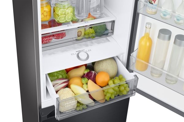 Samsung RB38C7B6BB1, 387 L, SN-T, 8 kg/24t, B, Frisk zone, aflukke, Sort
